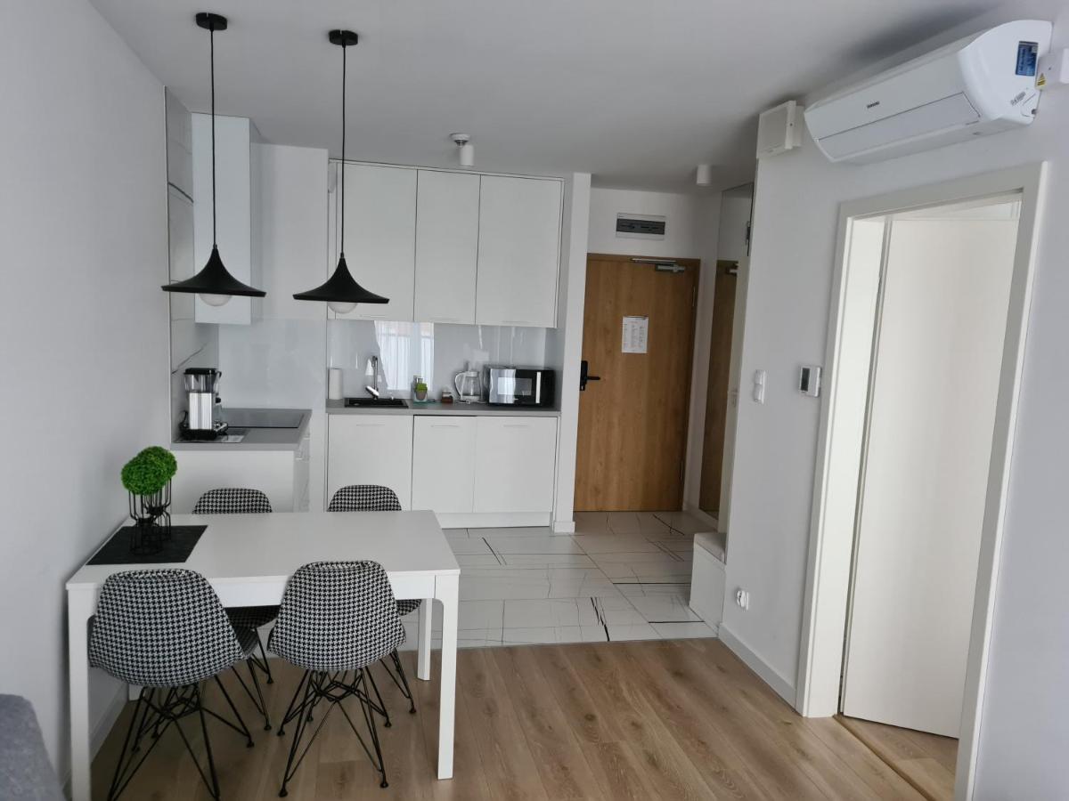 Apartamenty Kasprowicza 20A Klimatyzacja Basen Fintess Sauny Parking Bawialnia Zmywarkataras Wysoki Standard W Pelni Wyposazony Kolobřeh Exteriér fotografie
